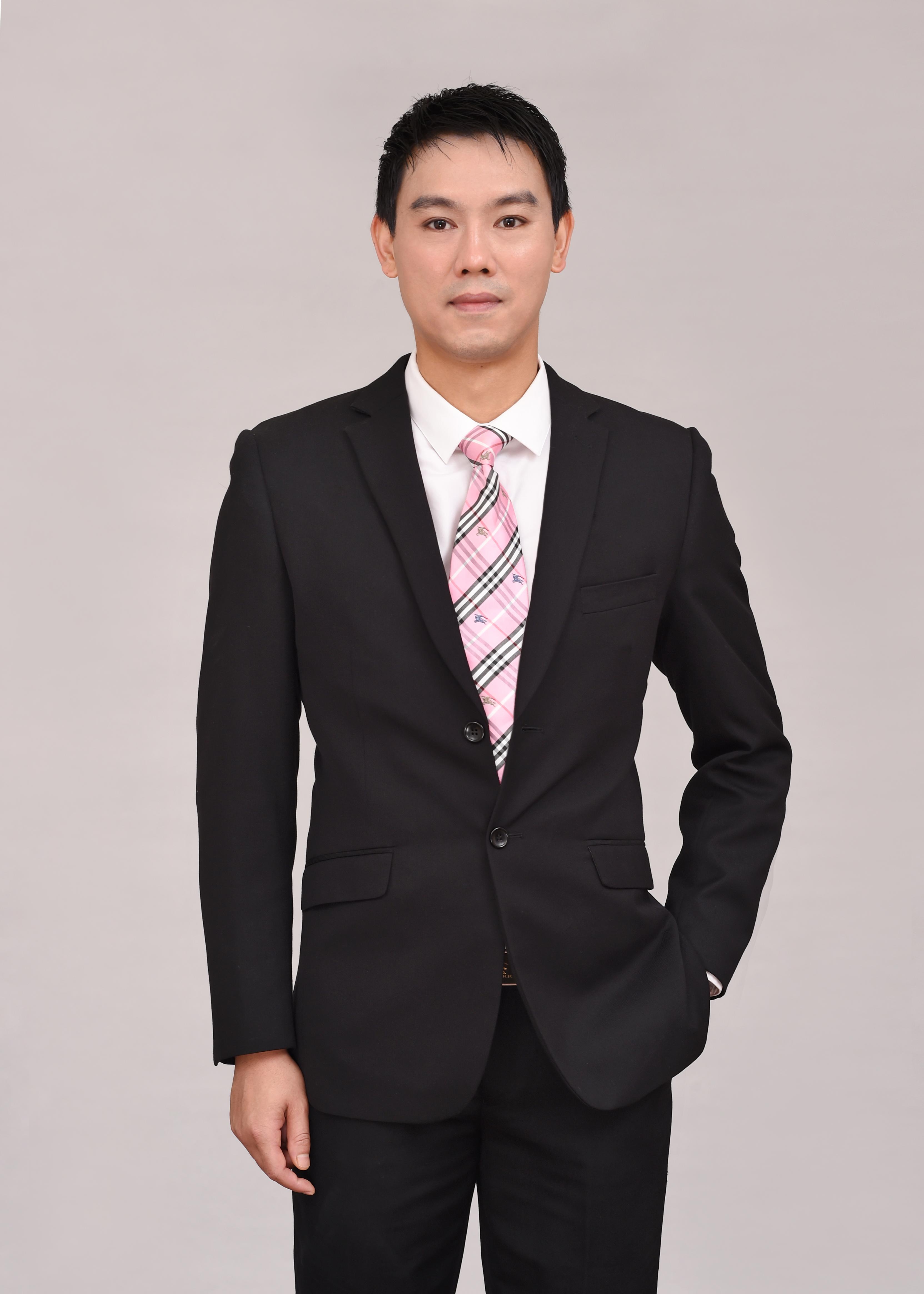 柯元燕 灯光与摄影艺术负责人